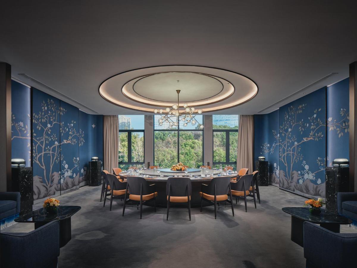 Hualuxe Kunshan Huaqiao By Ihg - F1 Racing Preferred Hotel Exterior photo